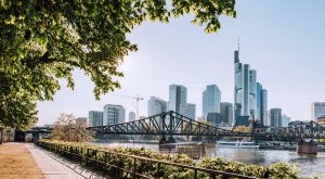 Smart City von ZENNER - Skyline einer Stadt